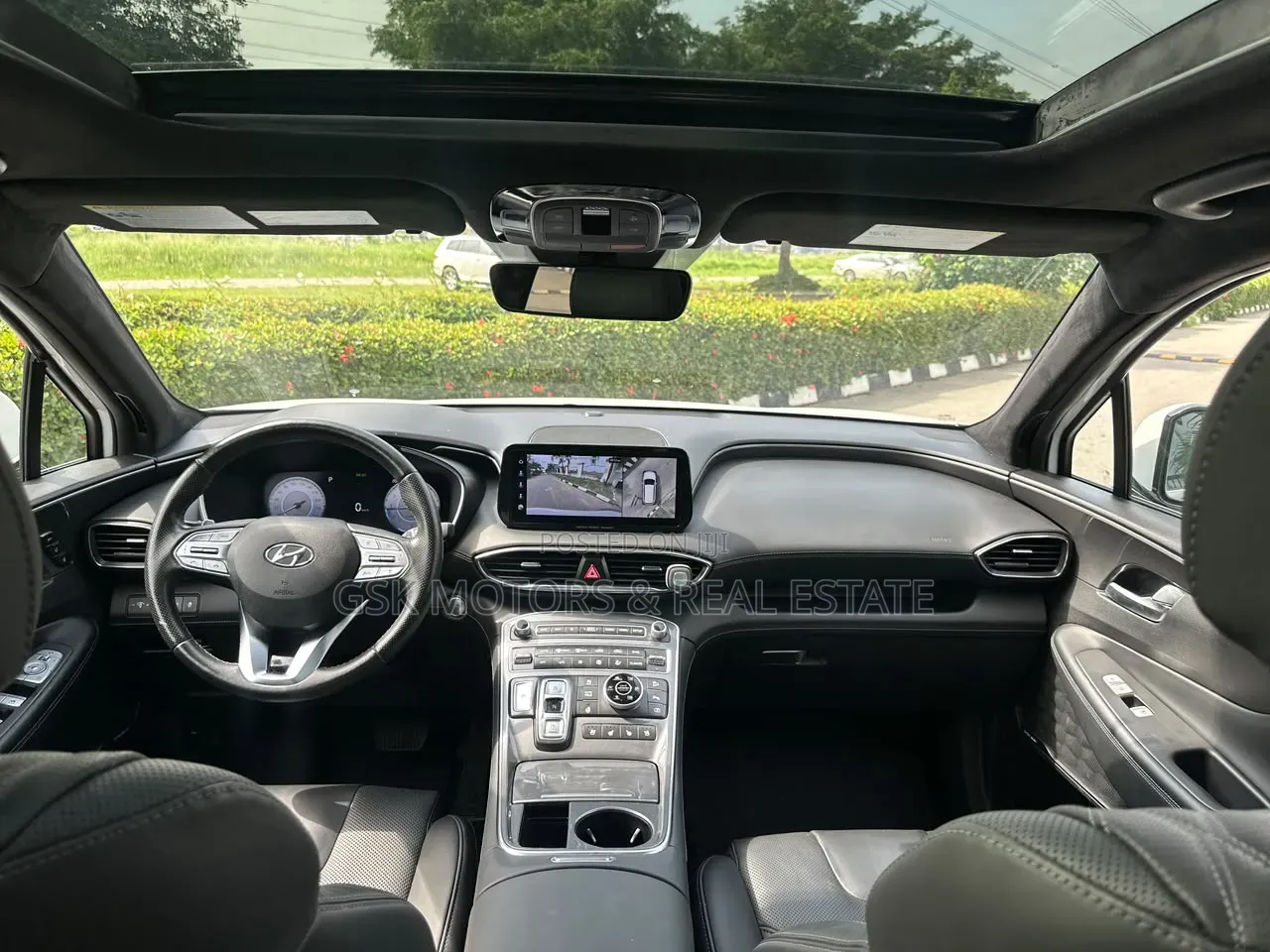 Hyundai Santa Fe 2021 White