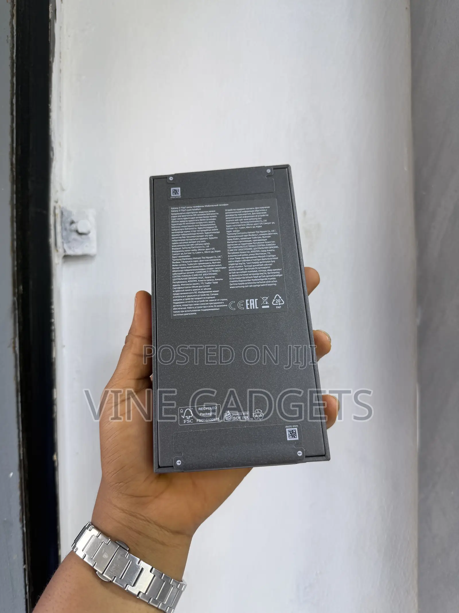 New Samsung Galaxy Z Flip7 256 GB Black