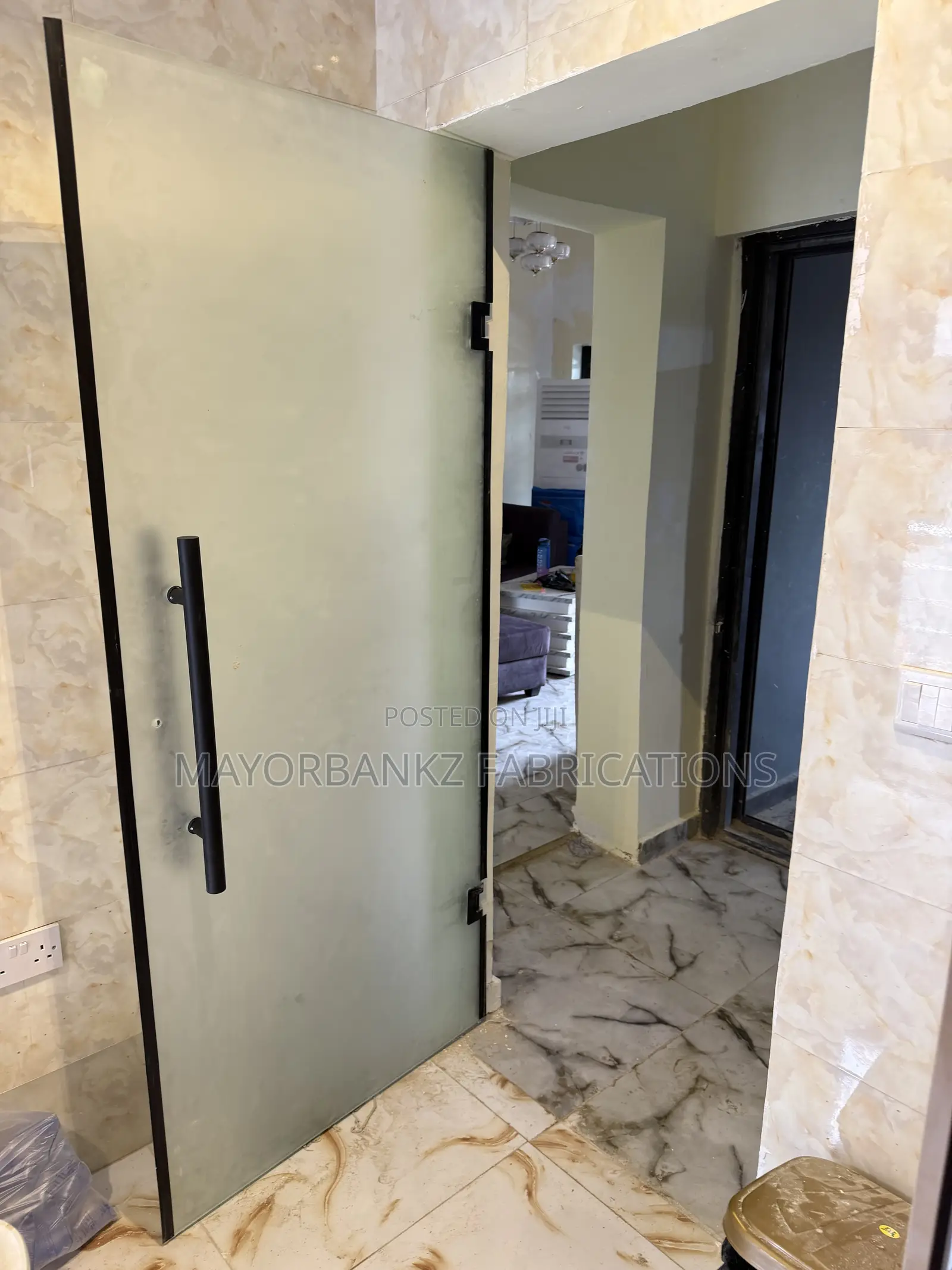 10mm Frosted Door