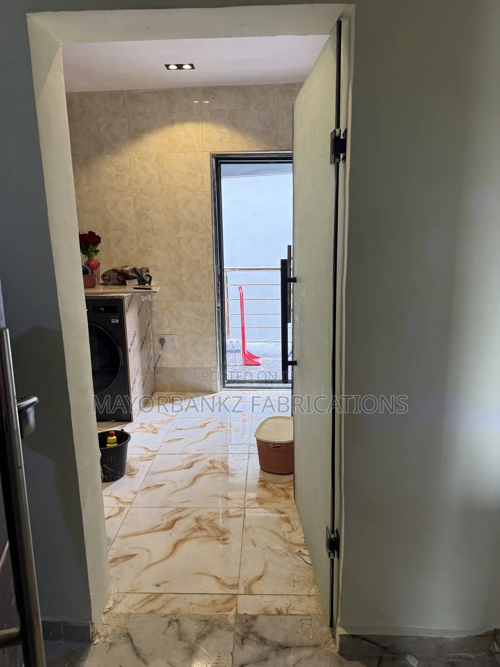 10mm Frosted Door