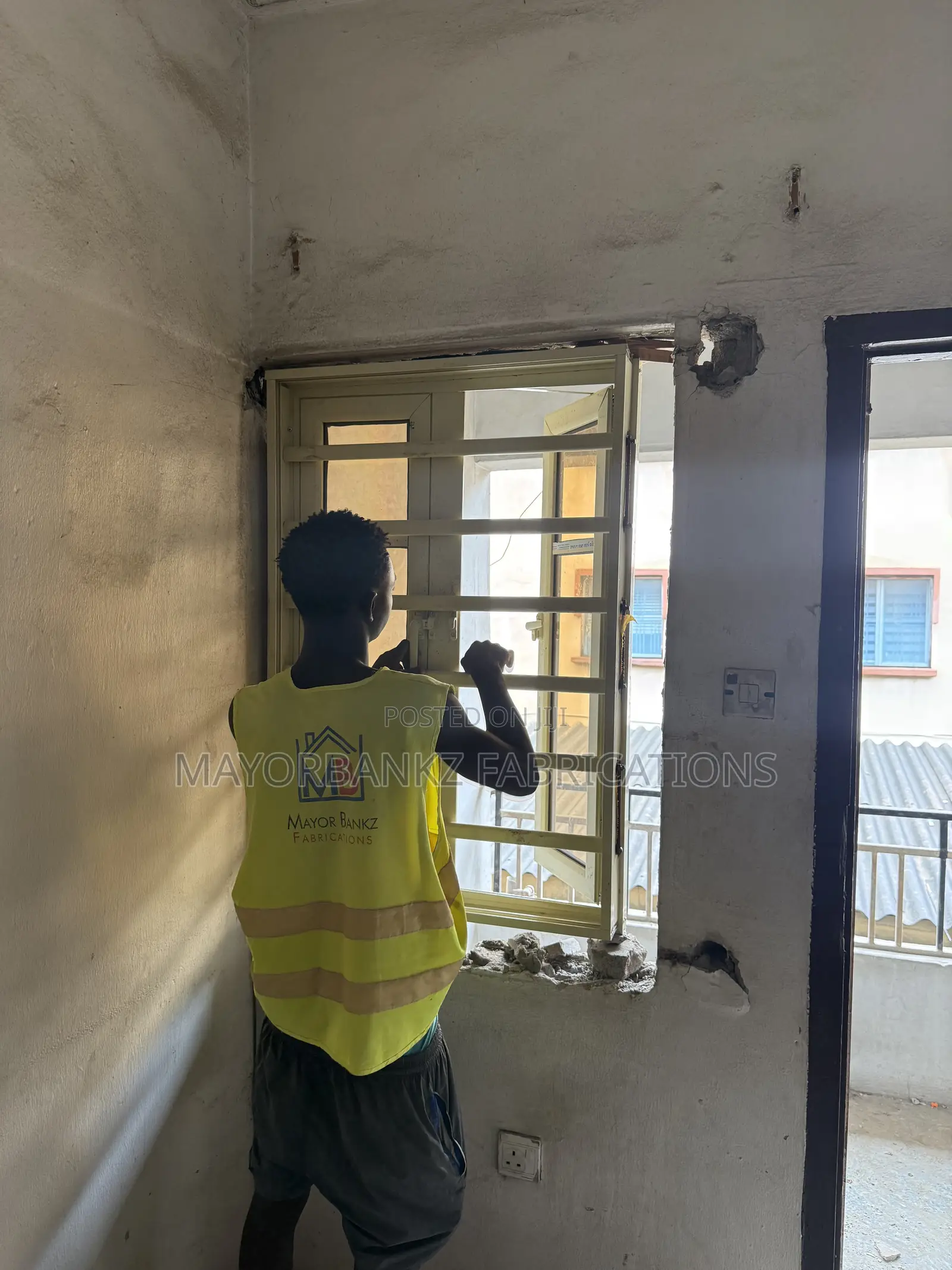 3 in 1 Casement Window With 12mm Burglary Nd Net
