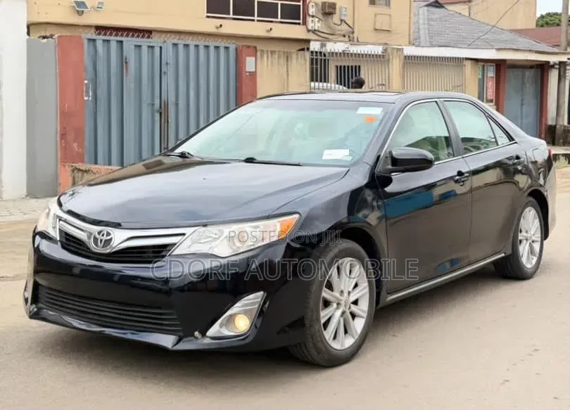 Toyota Camry 2013 Black
