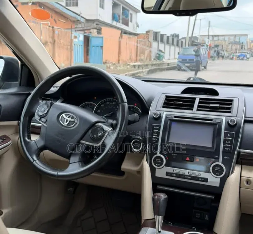 Toyota Camry 2013 Black