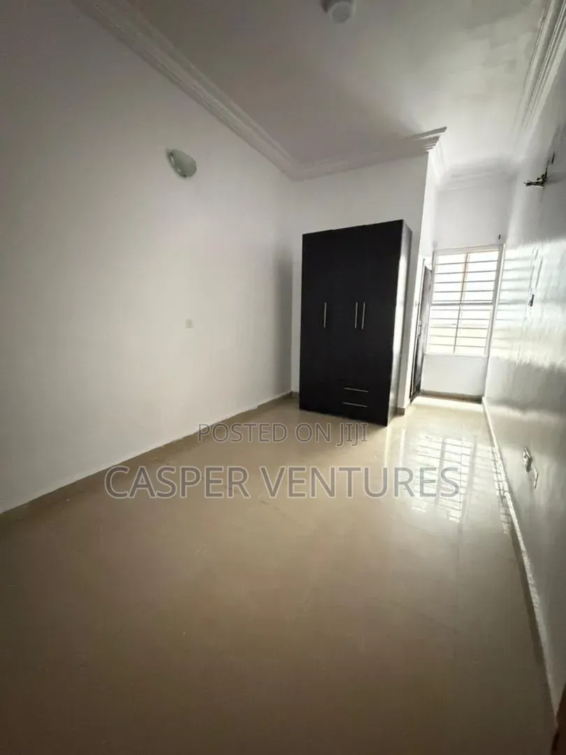 1bdrm Apartment in Lekki County, Ikota for rent