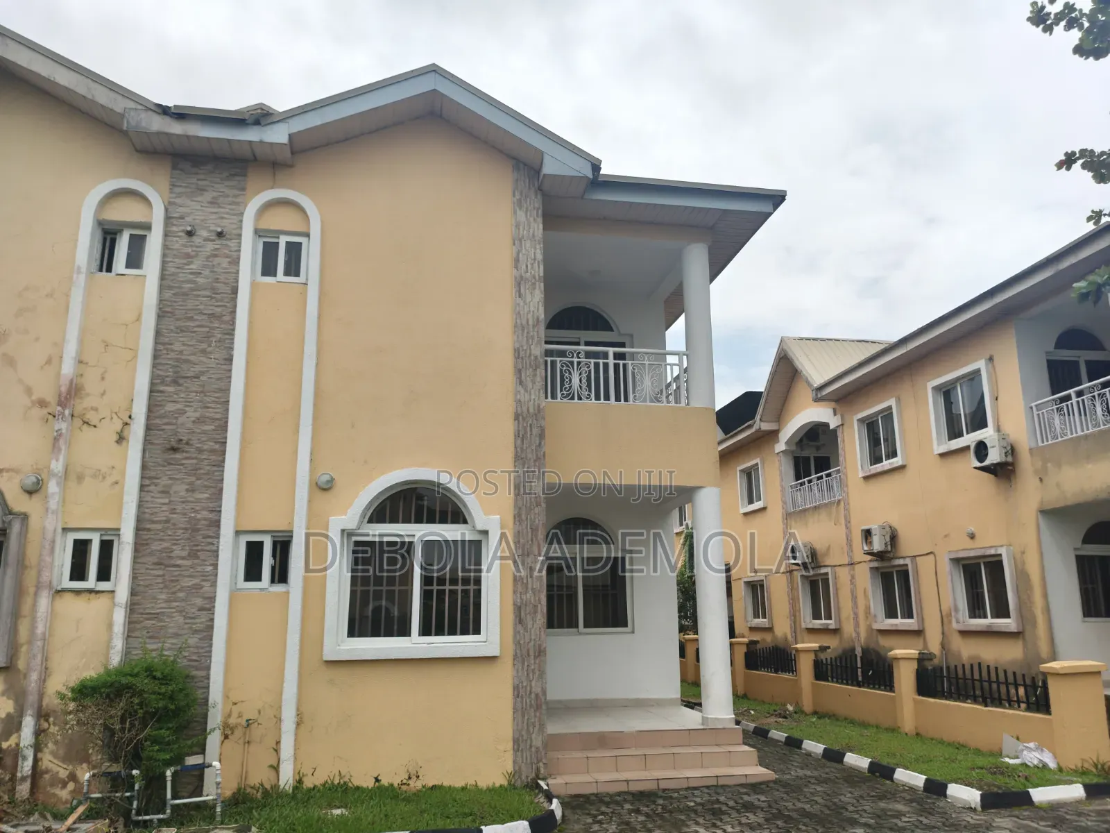 4bdrm Duplex in Abraham Adesanya for rent