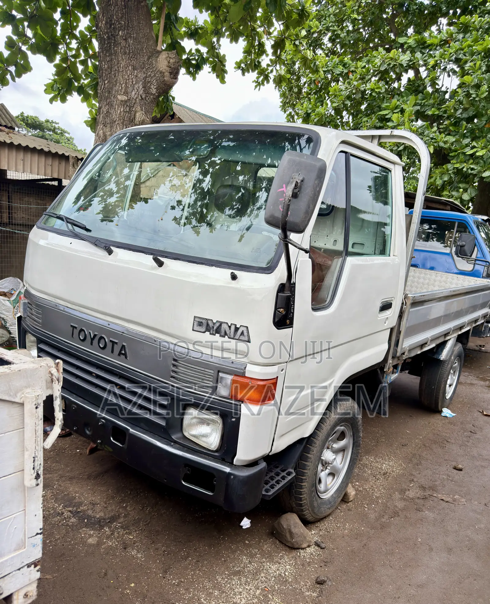 Toyota Dyna 150 Old Model Direct Hand Followed Come Bucket