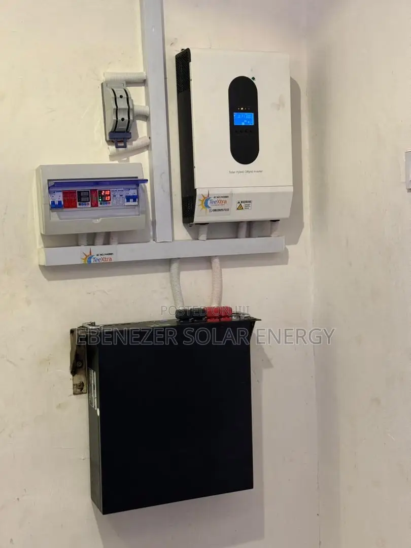 5kwh Lithium Batteries/ 3kva Inverter/ 4pics of 600w Panels Full Setup