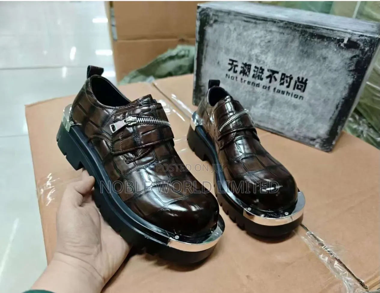 High Grade Men's Glossy Shoes GFT 7w