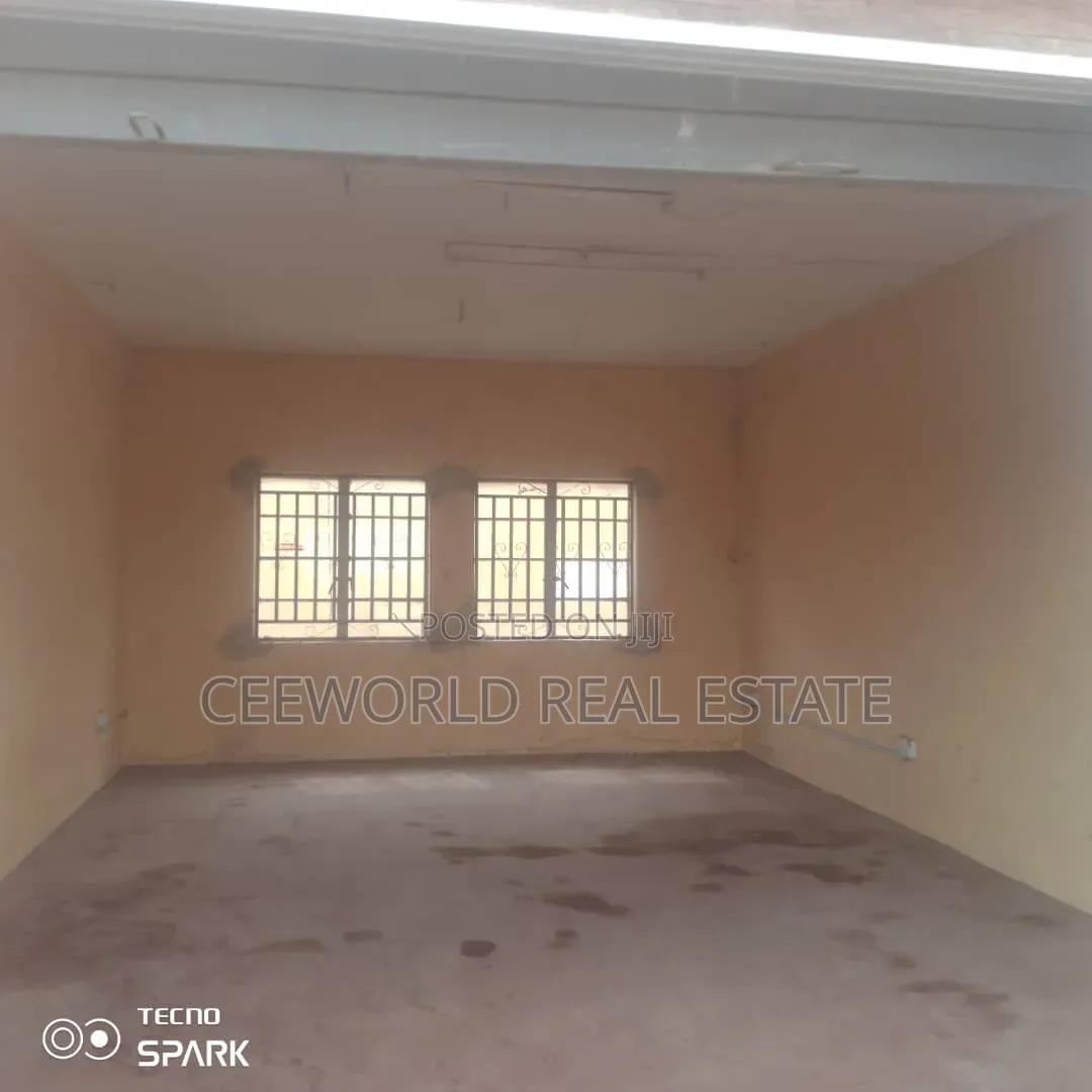 A Whole Building/ Complex Available for Let/ Lease With Ample Space