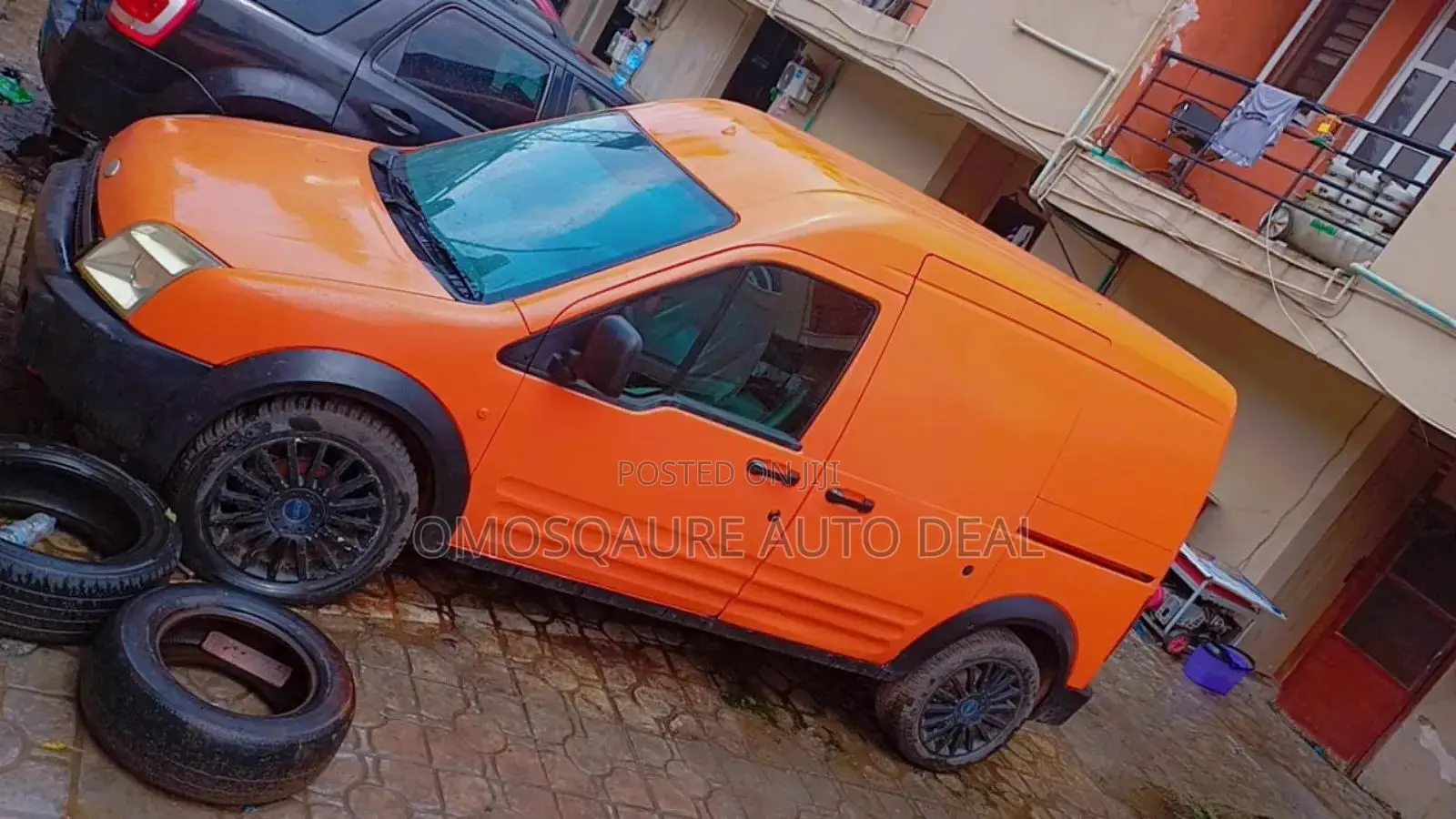 Ford Transit 2005 Orange