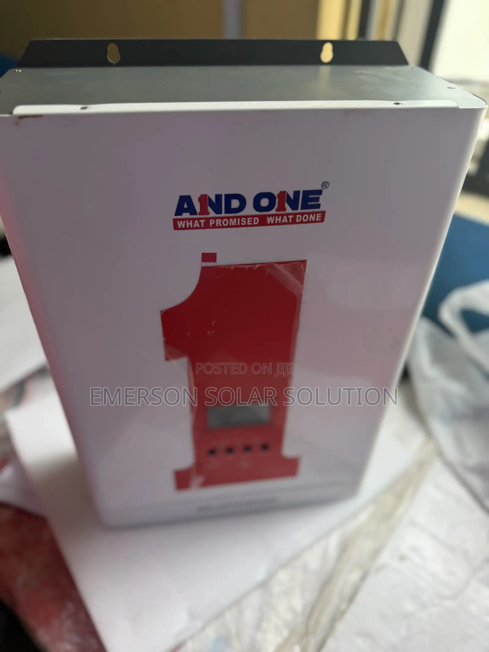 And One Hybrid Inverter 10kva 48v