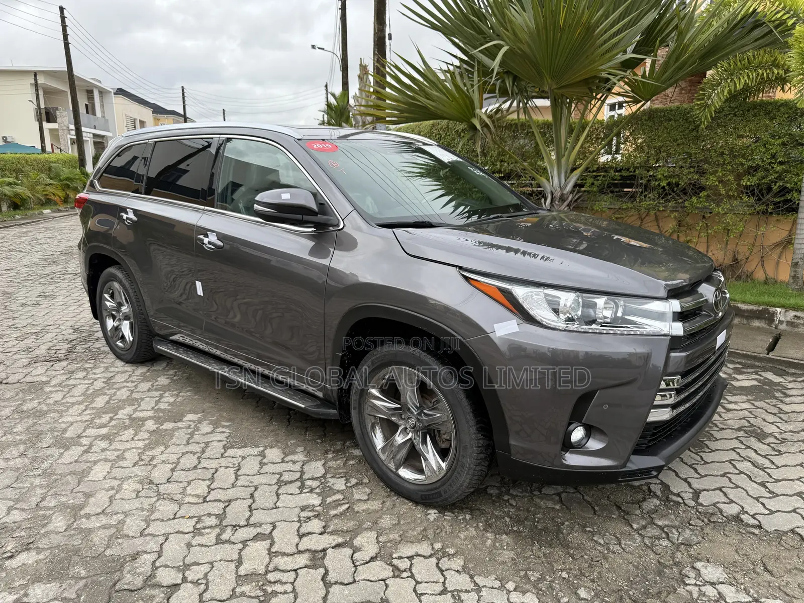 Toyota Highlander Limited Platinum 2019 Gray