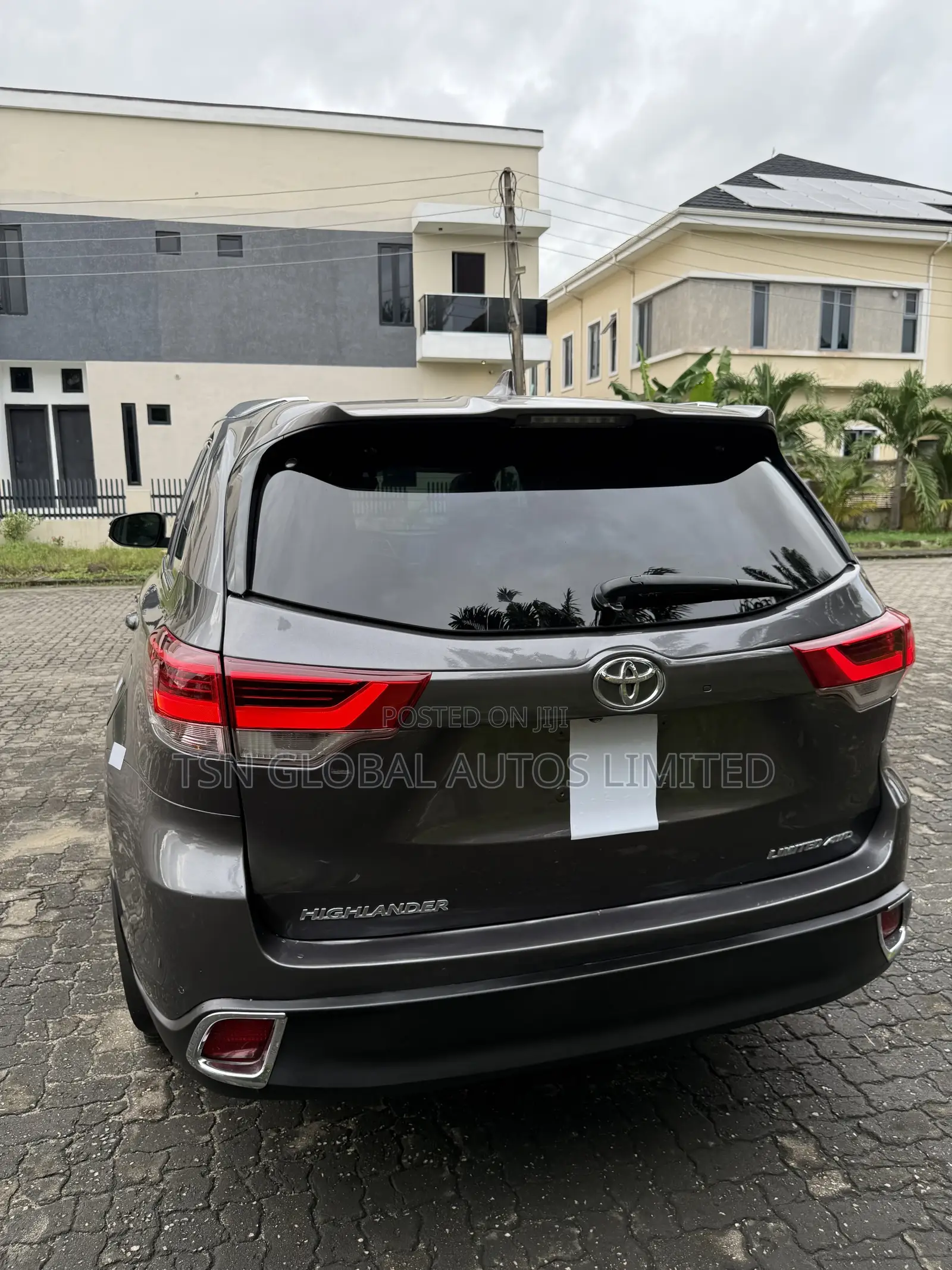 Toyota Highlander Limited Platinum 2019 Gray