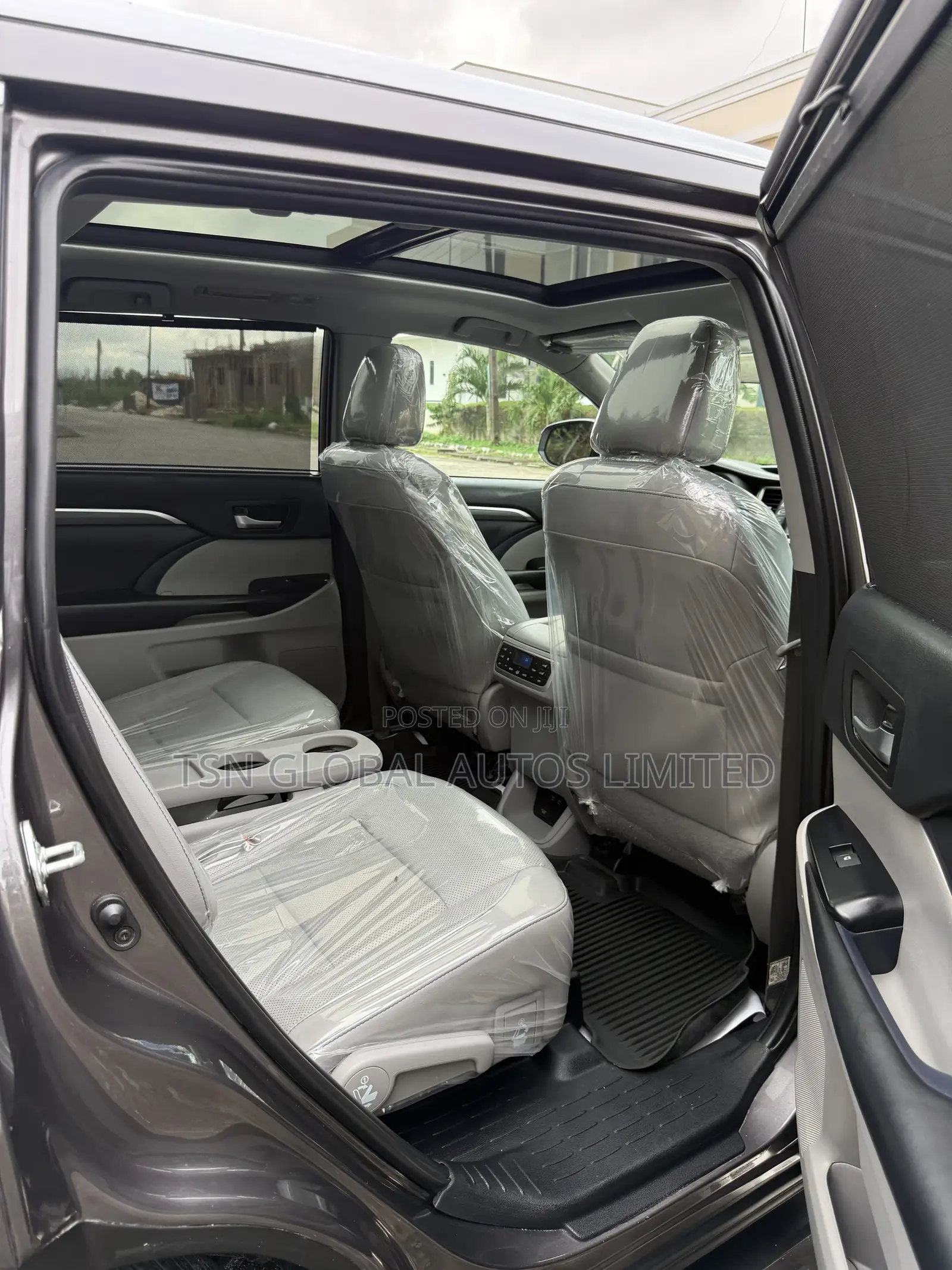 Toyota Highlander Limited Platinum 2019 Gray