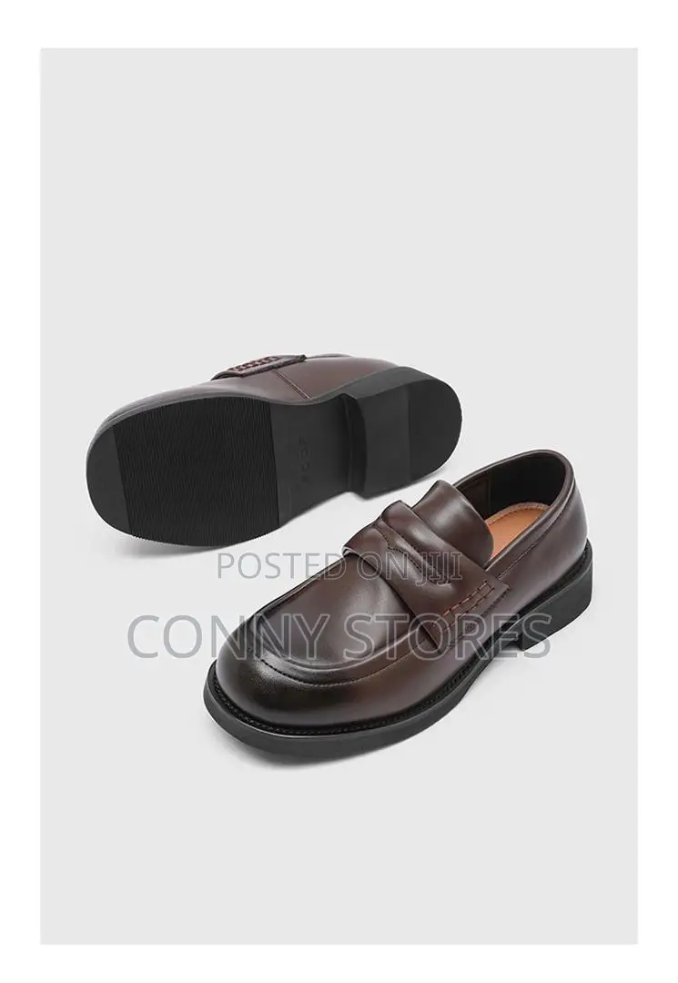 Cop the Bold Cut-Out Two Tone Bridge Loafers