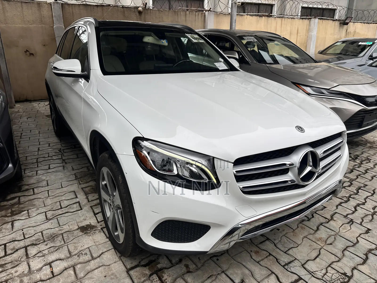 Mercedes-Benz GLC-Class 2017 White