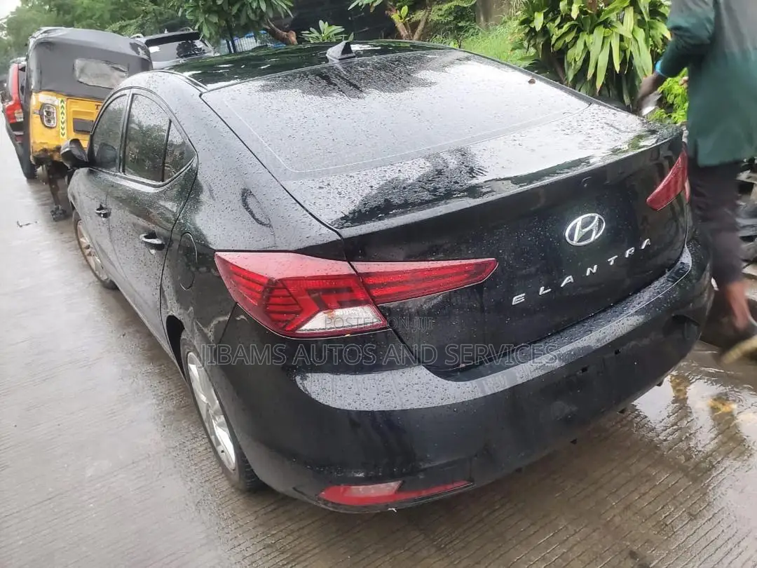 Hyundai Elantra ECO 2020 Black