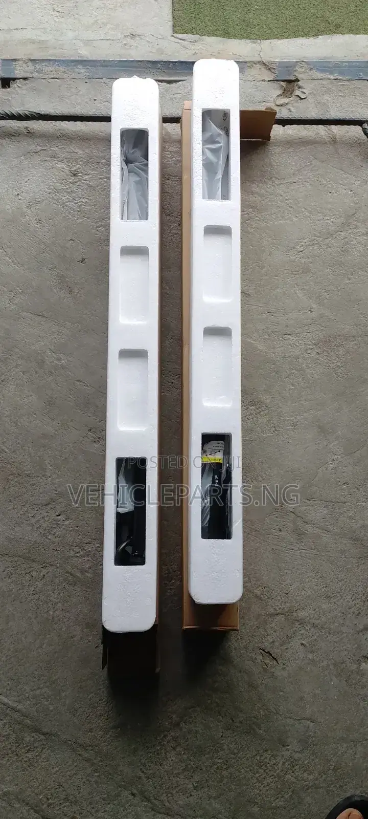 Electric Boot Shocks Struts Toyota Highlander 2014-2019