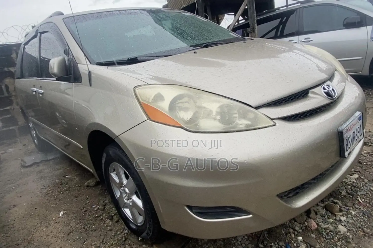 Toyota Sienna CE AWD 2006 Gold