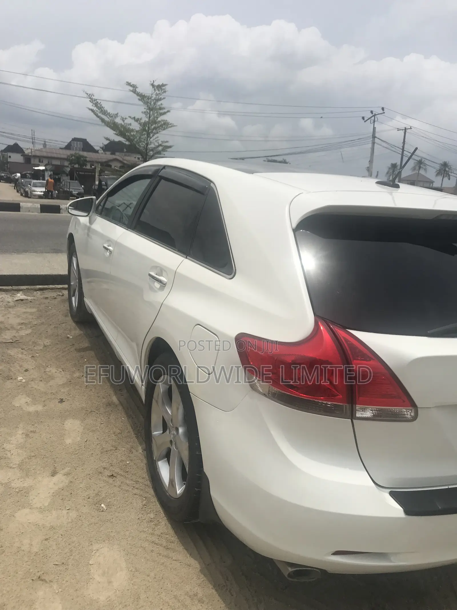 Toyota Venza LE AWD V6 2013 White