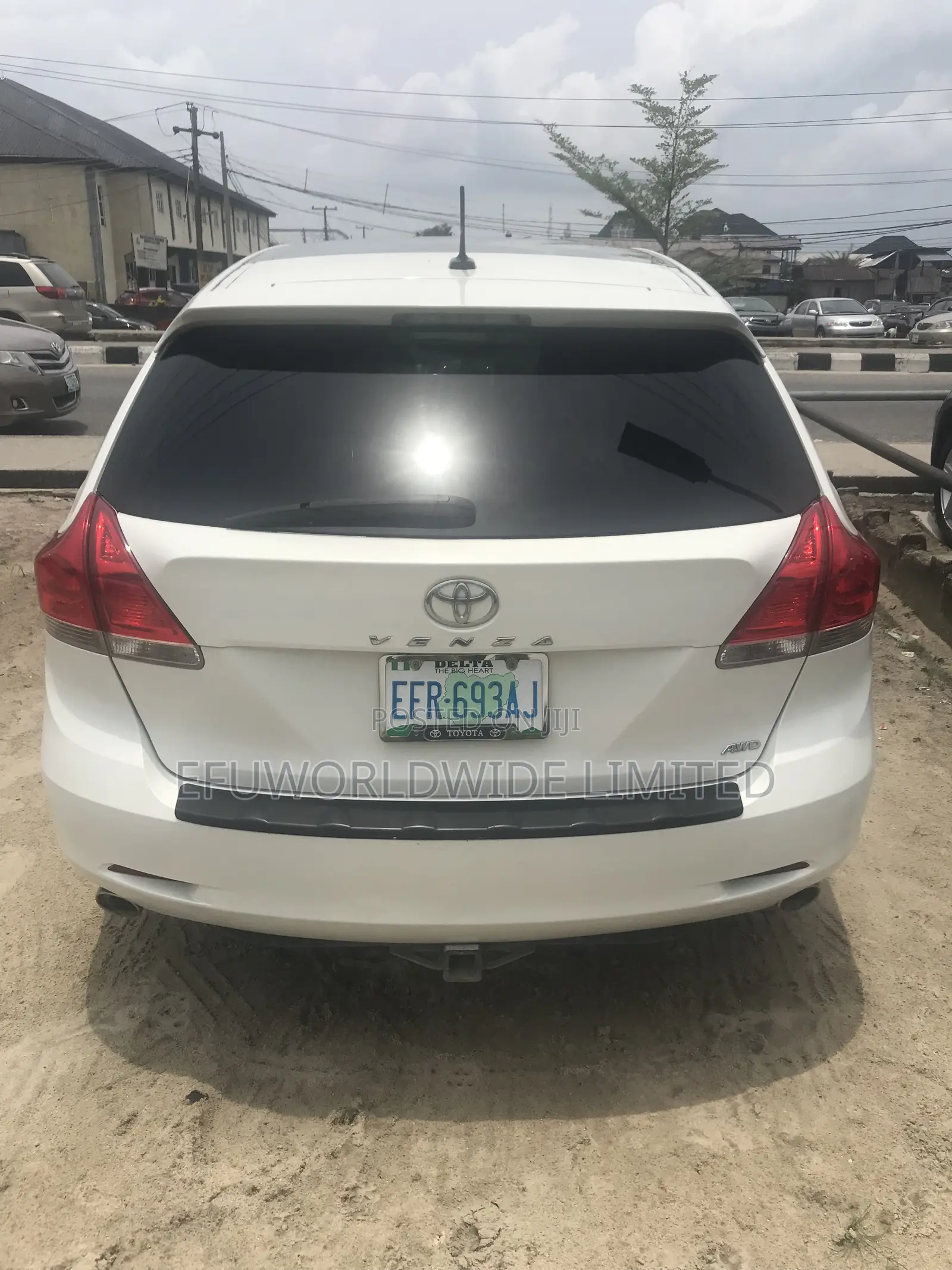 Toyota Venza LE AWD V6 2013 White