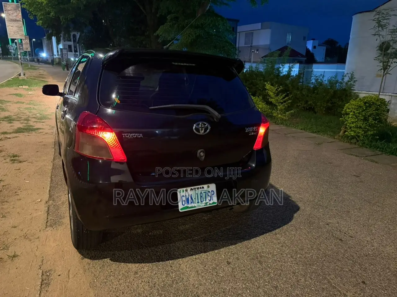 Toyota Yaris 2010 Black