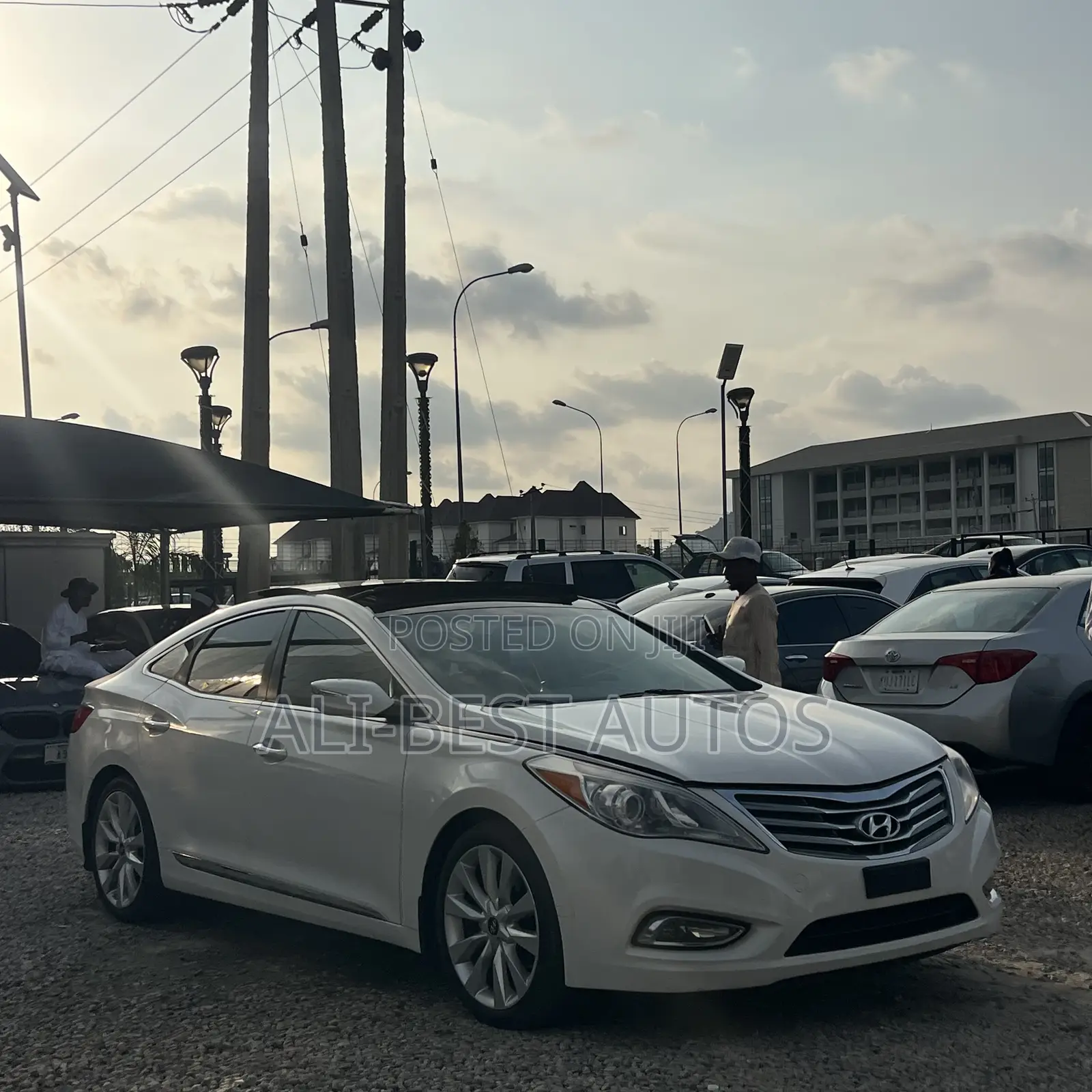 Hyundai Azera 3.3L 2013 White