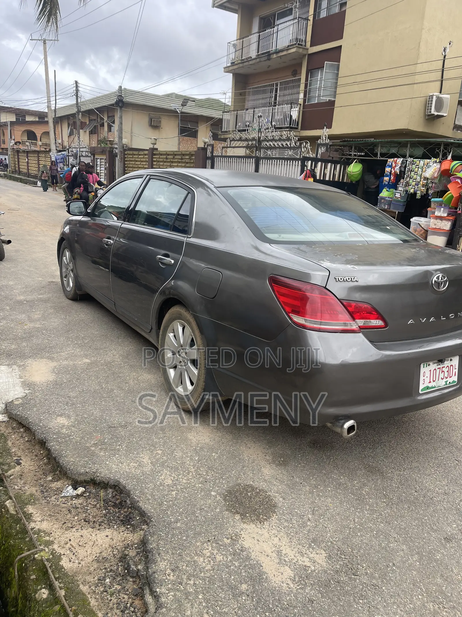 Toyota Avalon XLS 2006 Gray
