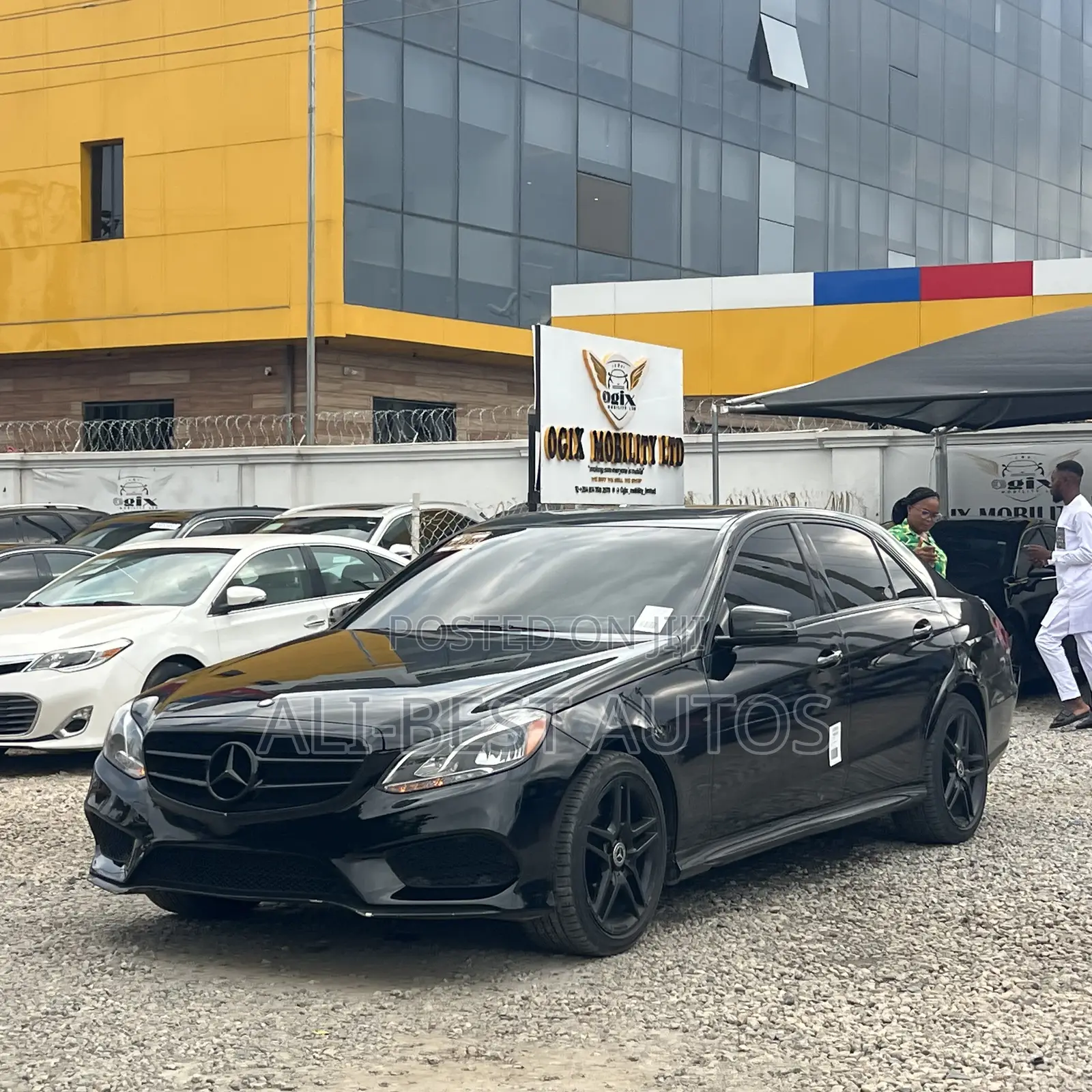 Mercedes-Benz E350 2013 Black