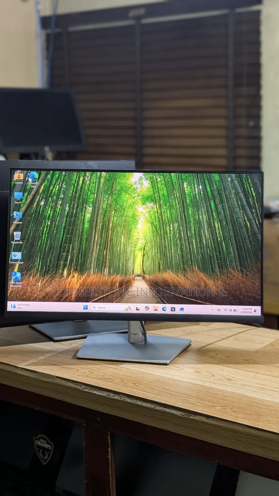 Dell P2422he Hub Monitor 2020