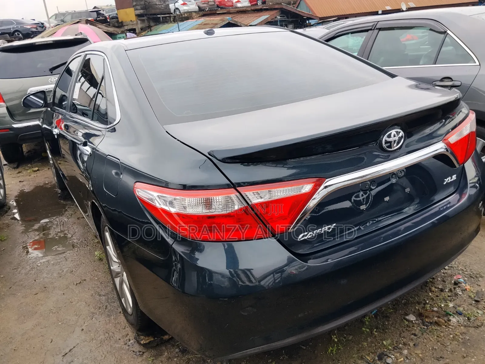 Toyota Camry 2016 Blue
