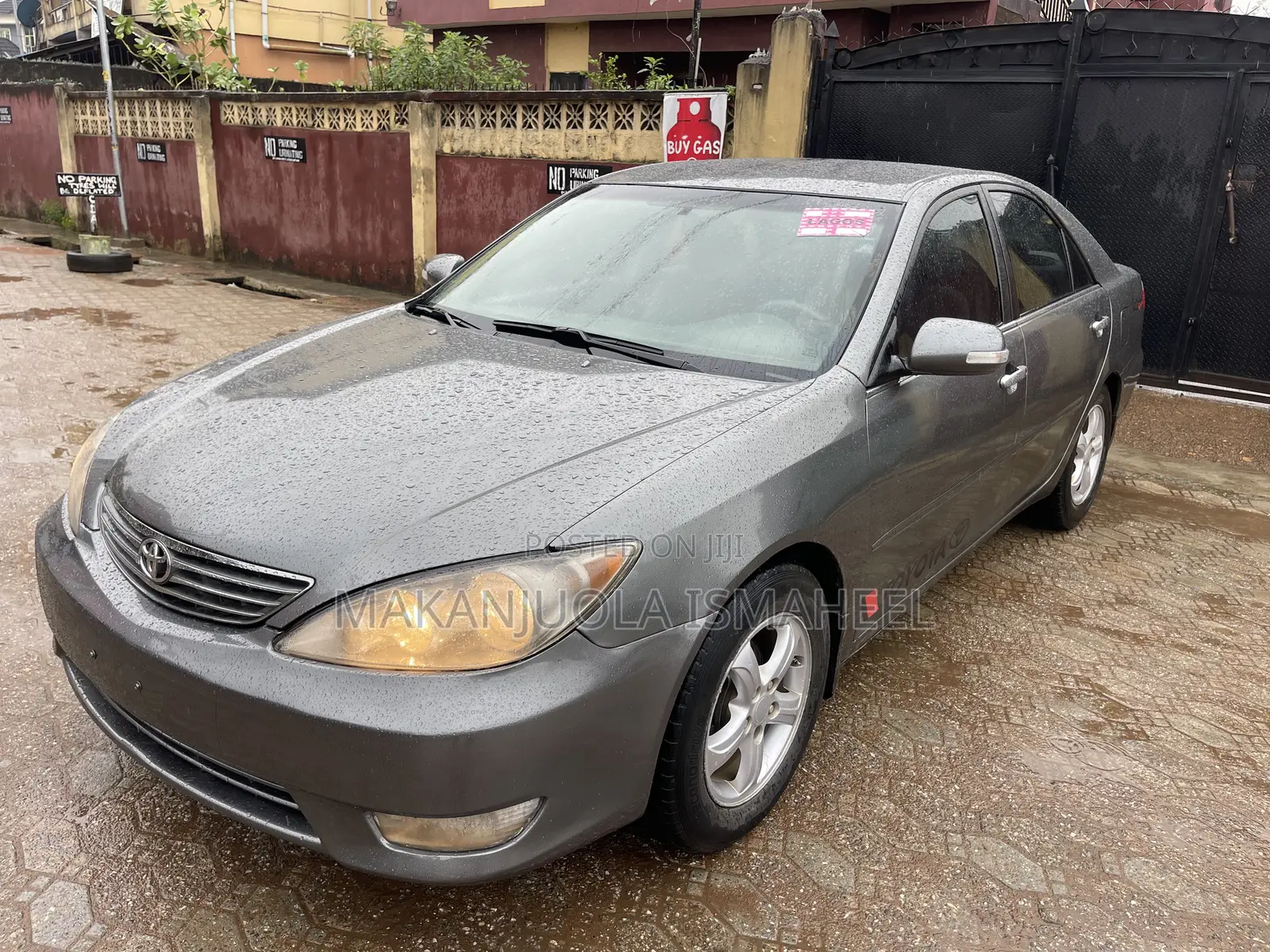 Toyota Camry LE 4dr Sedan (2.4L 4cyl 5A) 2005 Gray