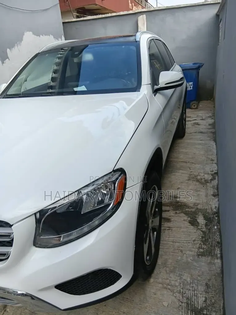 Mercedes-Benz GLC-Class 2017 White