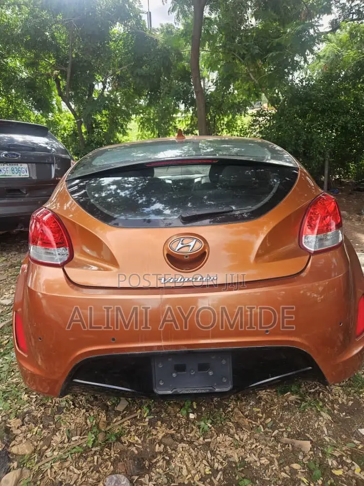 Hyundai Veloster 2014 Orange