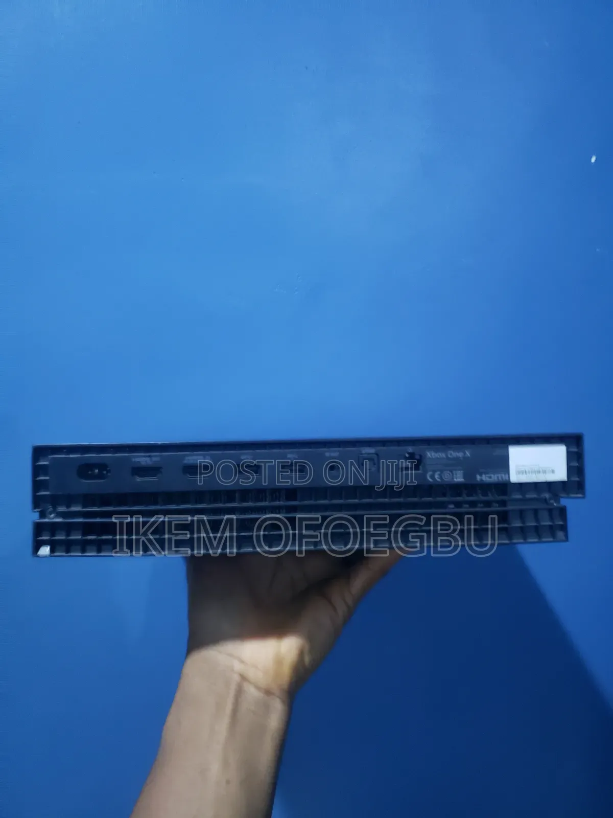Uk Used Xbox One X With One Pad ,No Games