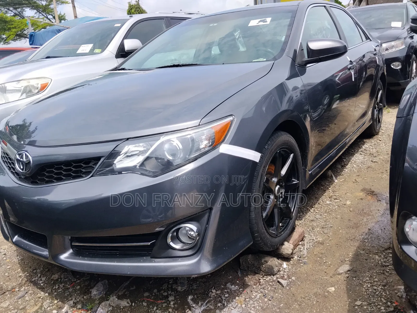 Toyota Camry 2014 Gray