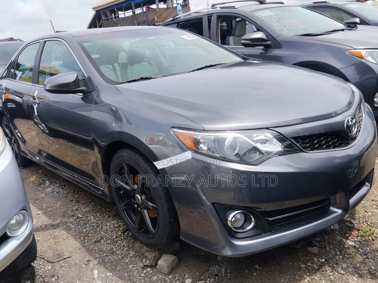 Toyota Camry 2014 Gray