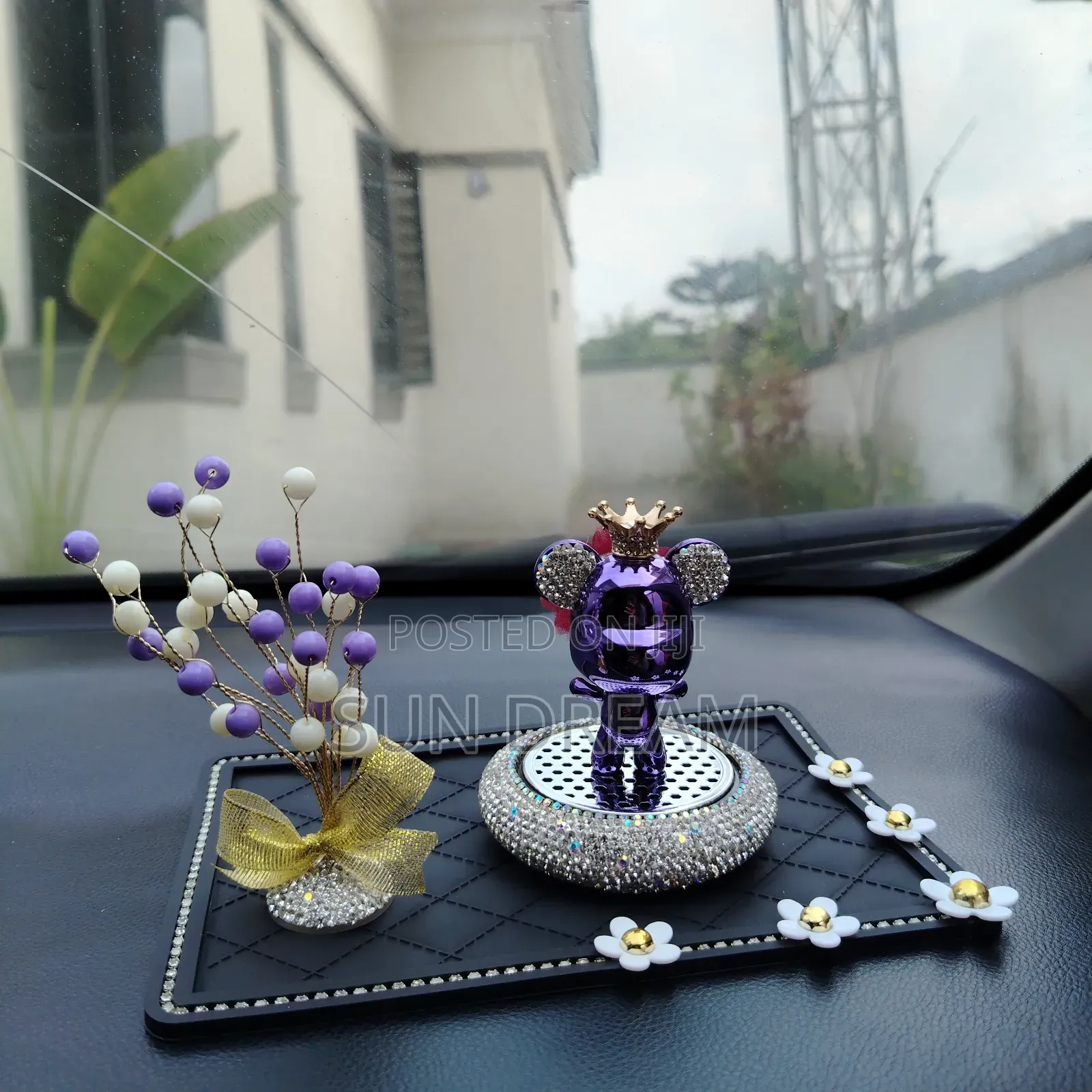 Decoration for Car Air Freshener Car Diffuser Ornaments Gift