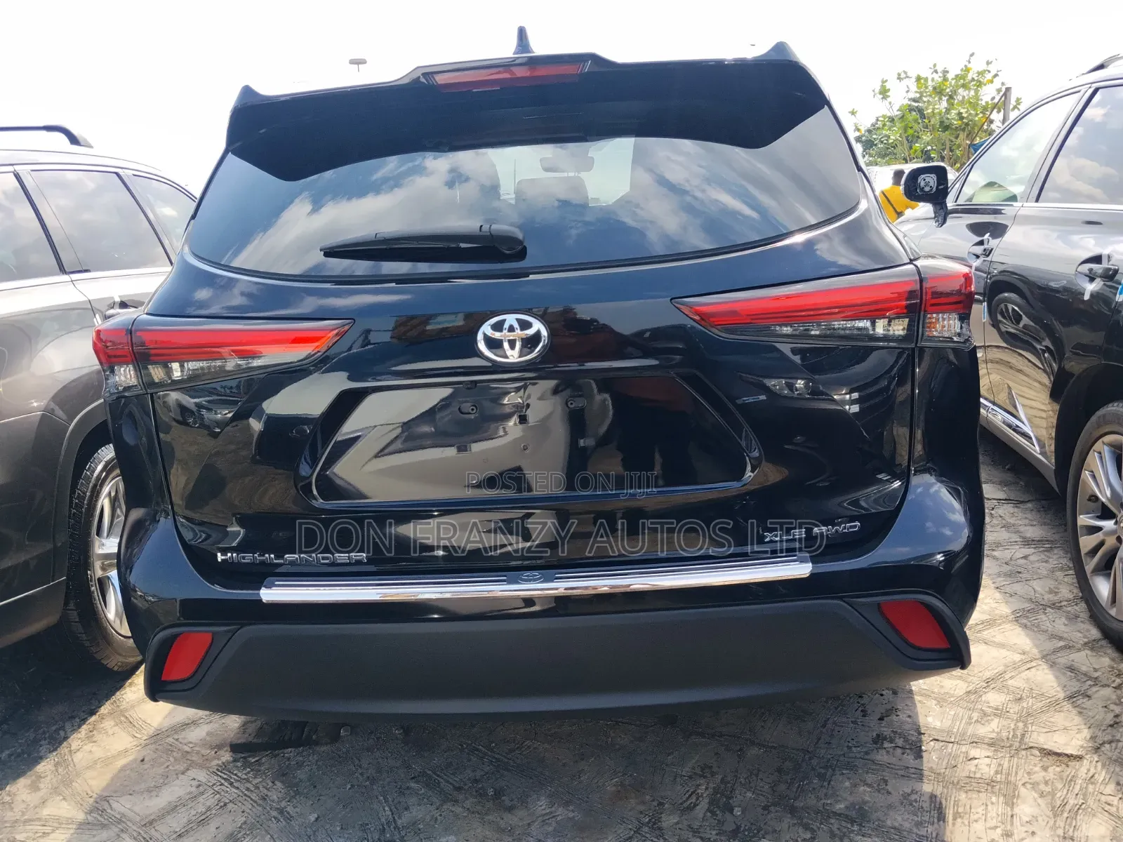 Toyota Highlander 2022 Black