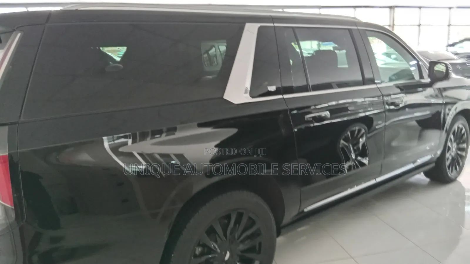 Cadillac Escalade 4WD 4dr Premium Luxury Platinum 2025 Black