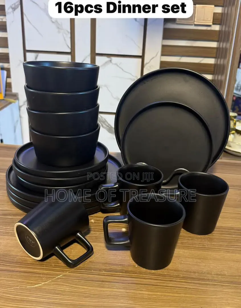 16 Pcs Black Color Dinner Set