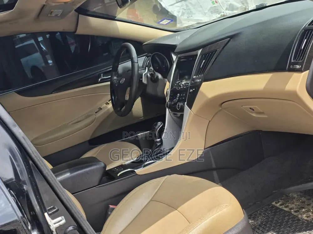 Hyundai Sonata 2013 Black