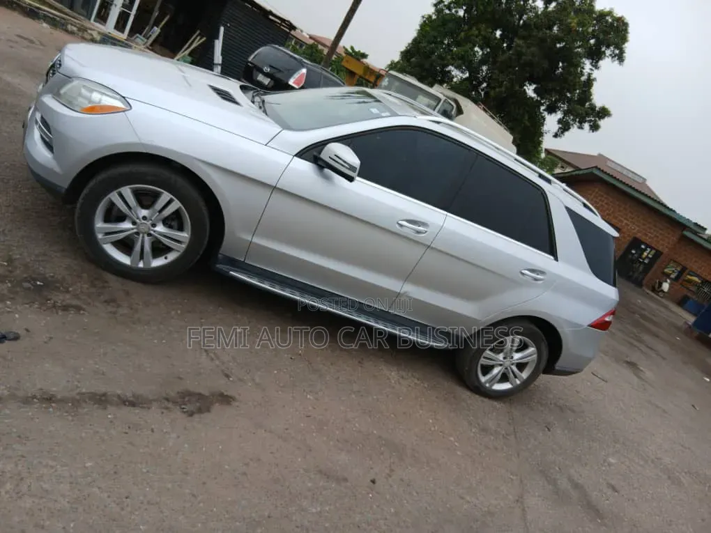 Mercedes-Benz M Class 2013 Silver