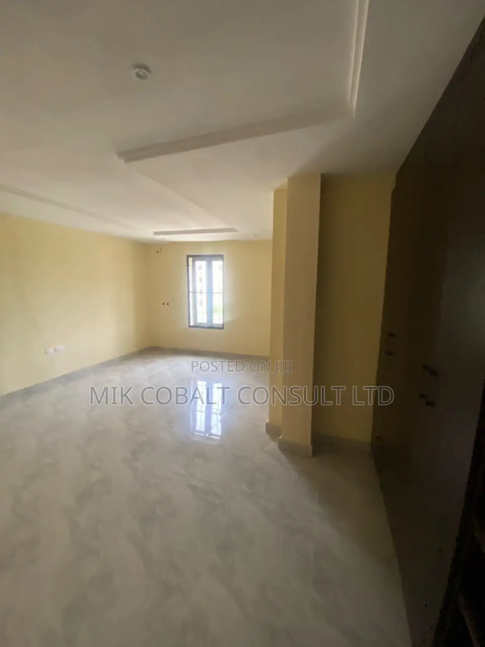 2bdrm Block of Flats in 36 Road, Gwarinpa for rent