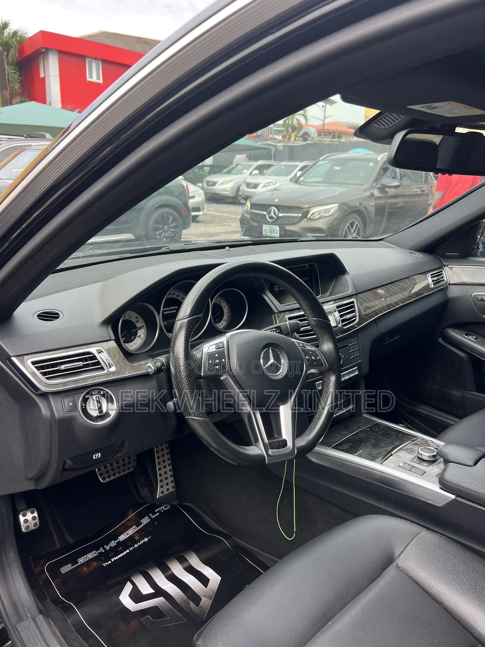 Mercedes-Benz E350 2016 Black