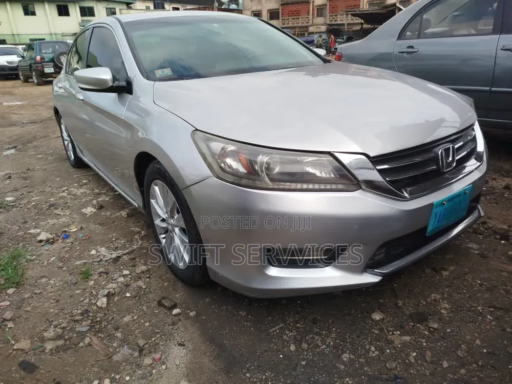 Honda Accord 2013 Silver