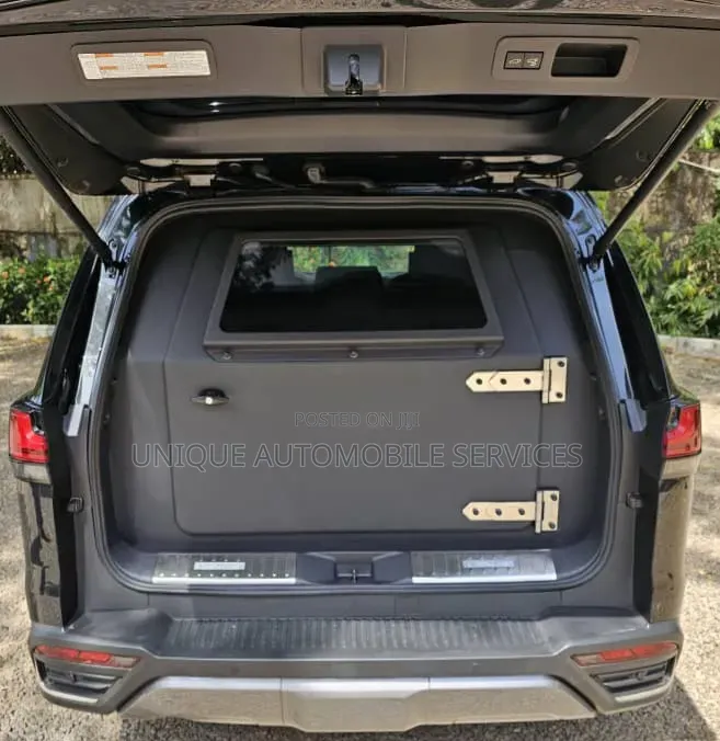 New Lexus LX 600 2025 Black
