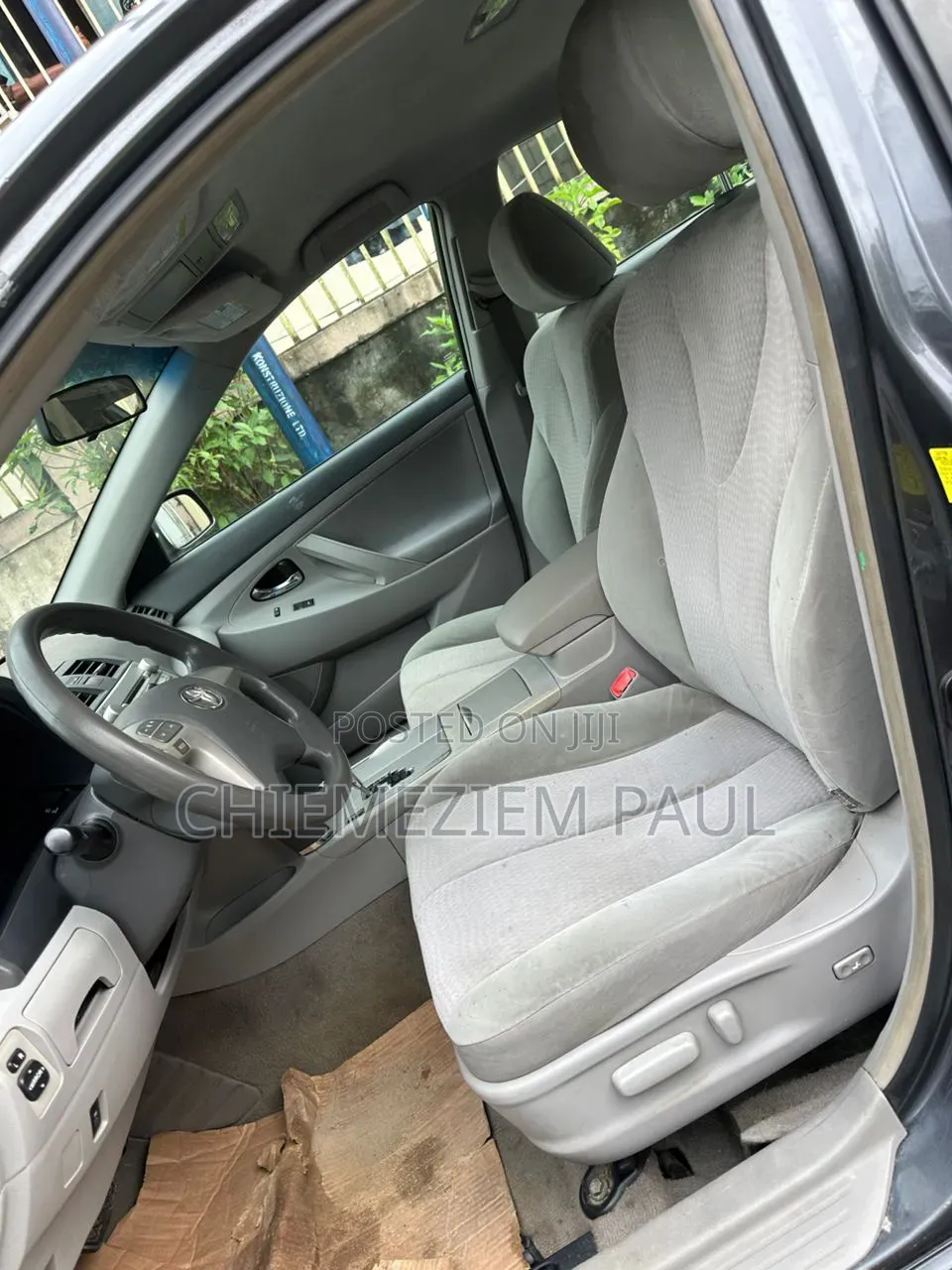 Toyota Camry 2011 Gray