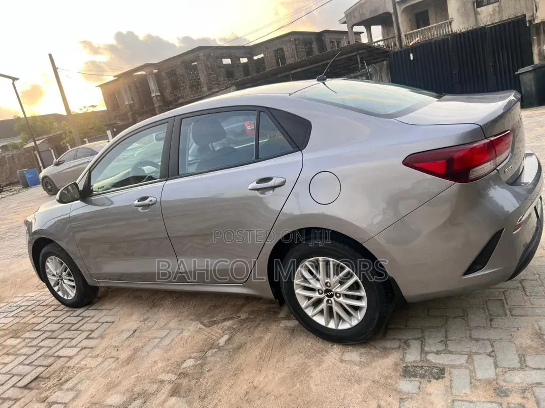 Kia Rio 2021 White