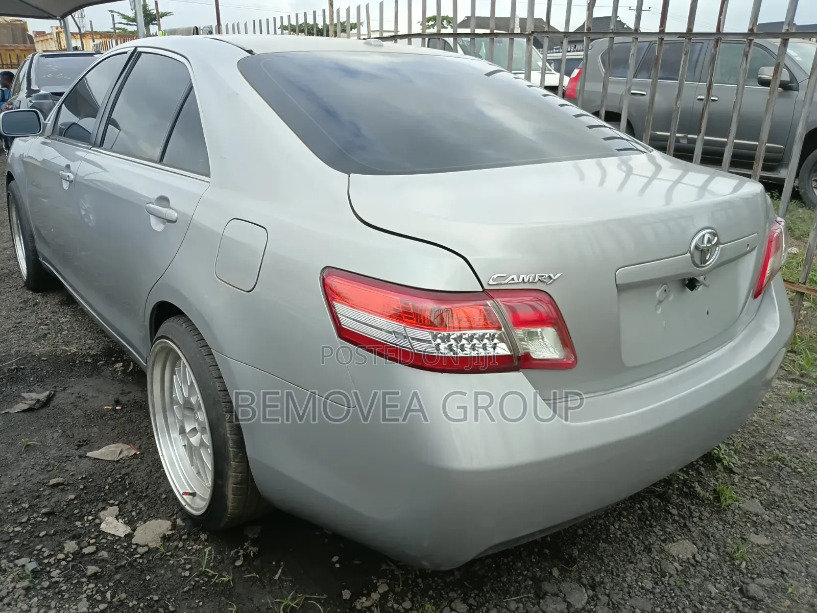 Toyota Camry 2011 Silver